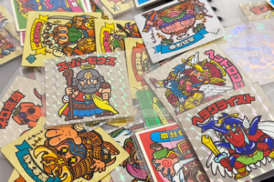 ビックリマンシール整理中です